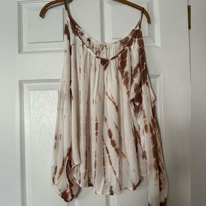 Elan Cold Shoulder Women’s top